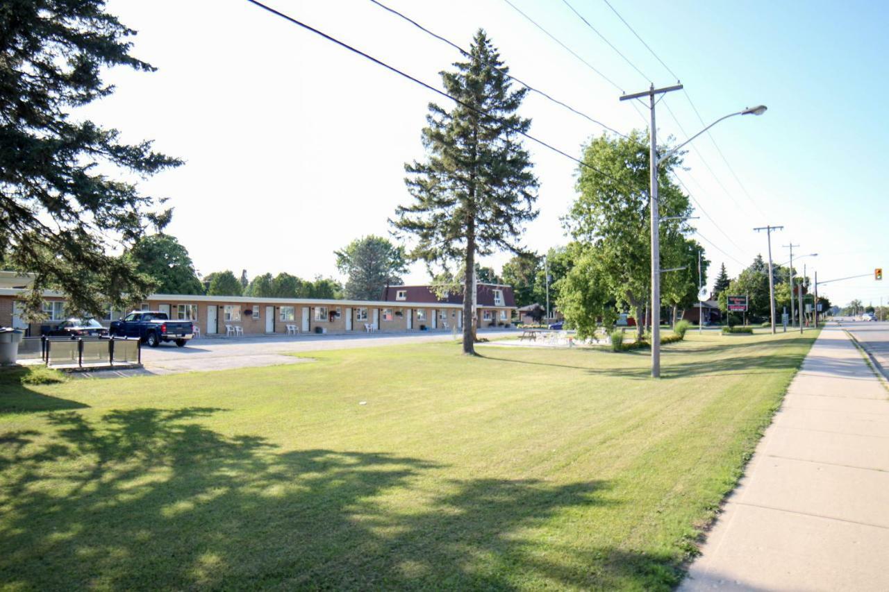 Walkerton Inn Motel Exterior foto